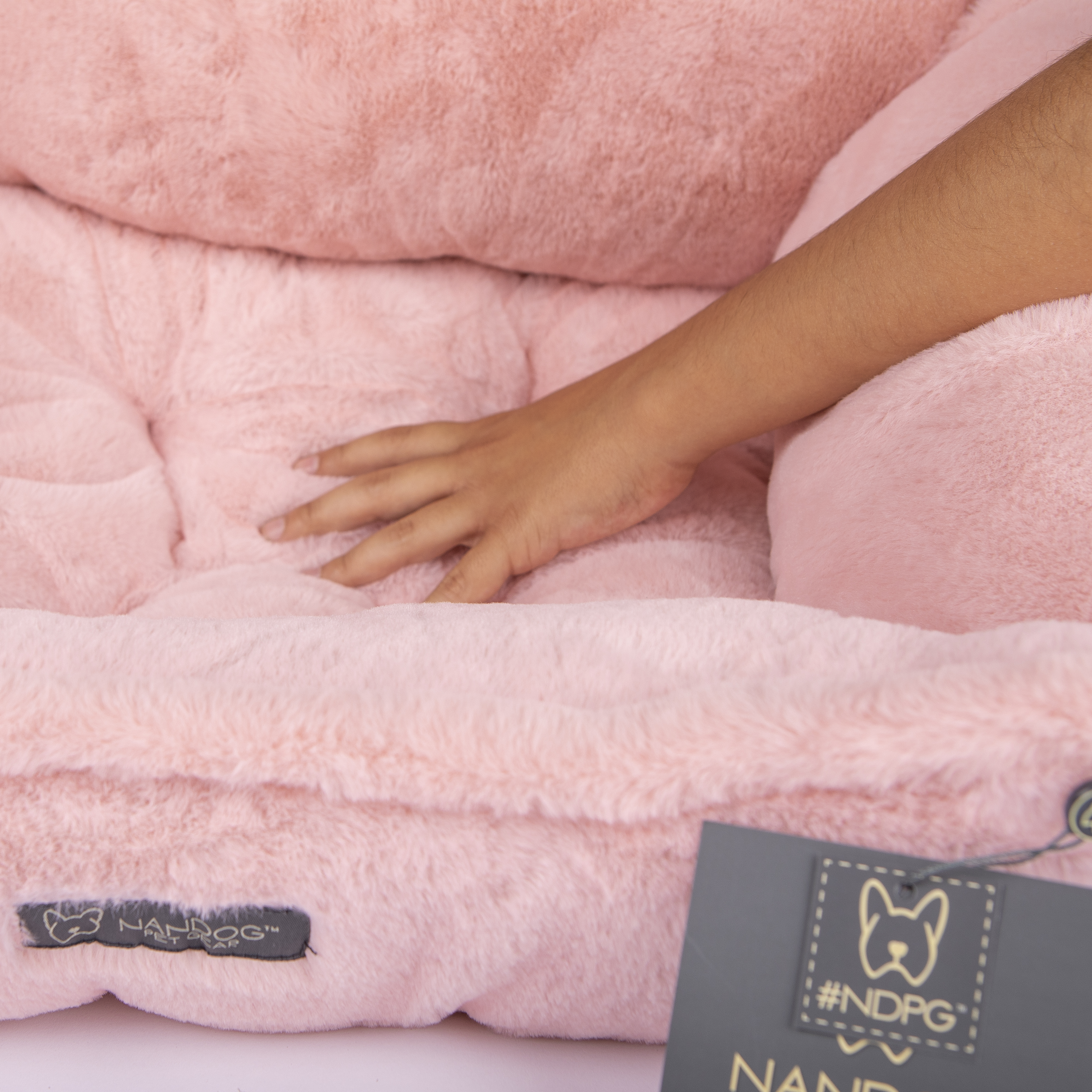 CLOUD REVERSIBLE BED (PINK)