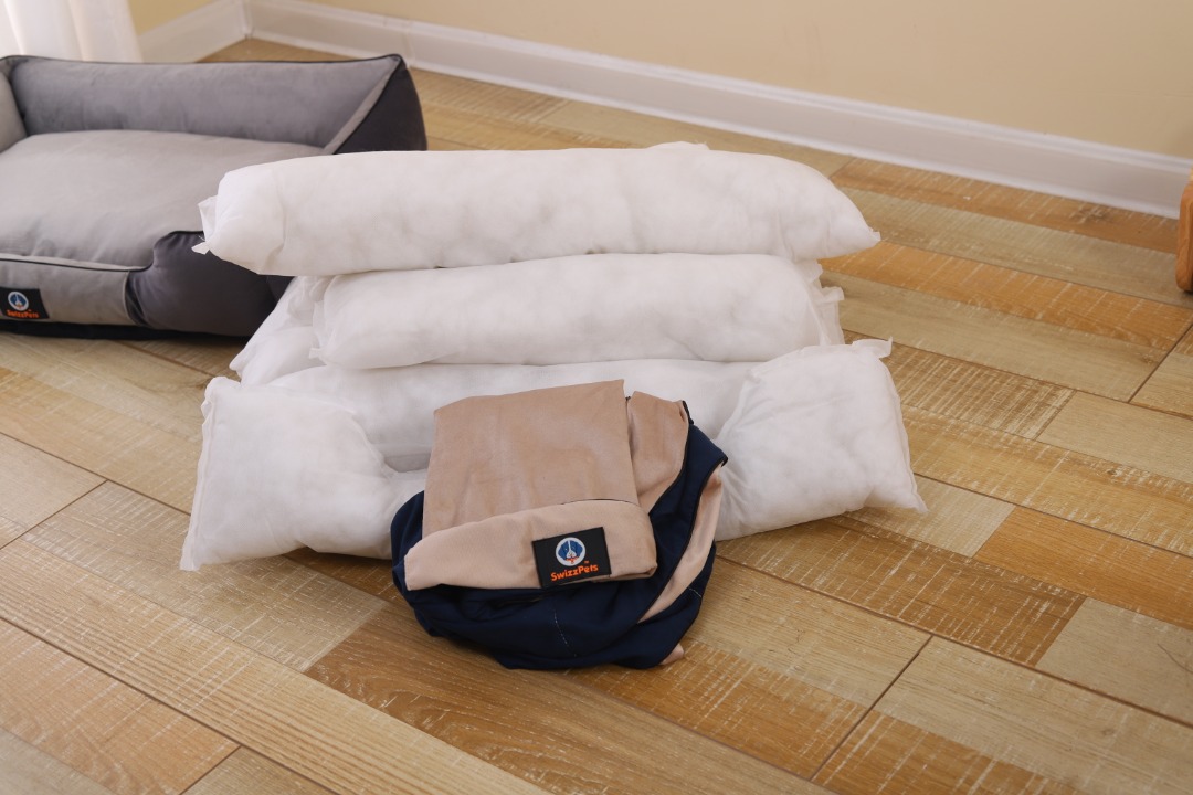 LUXURY VELVET DOG BED WITH EXTRA PADDING AND ZIPPERS(GREY MEDUIM)