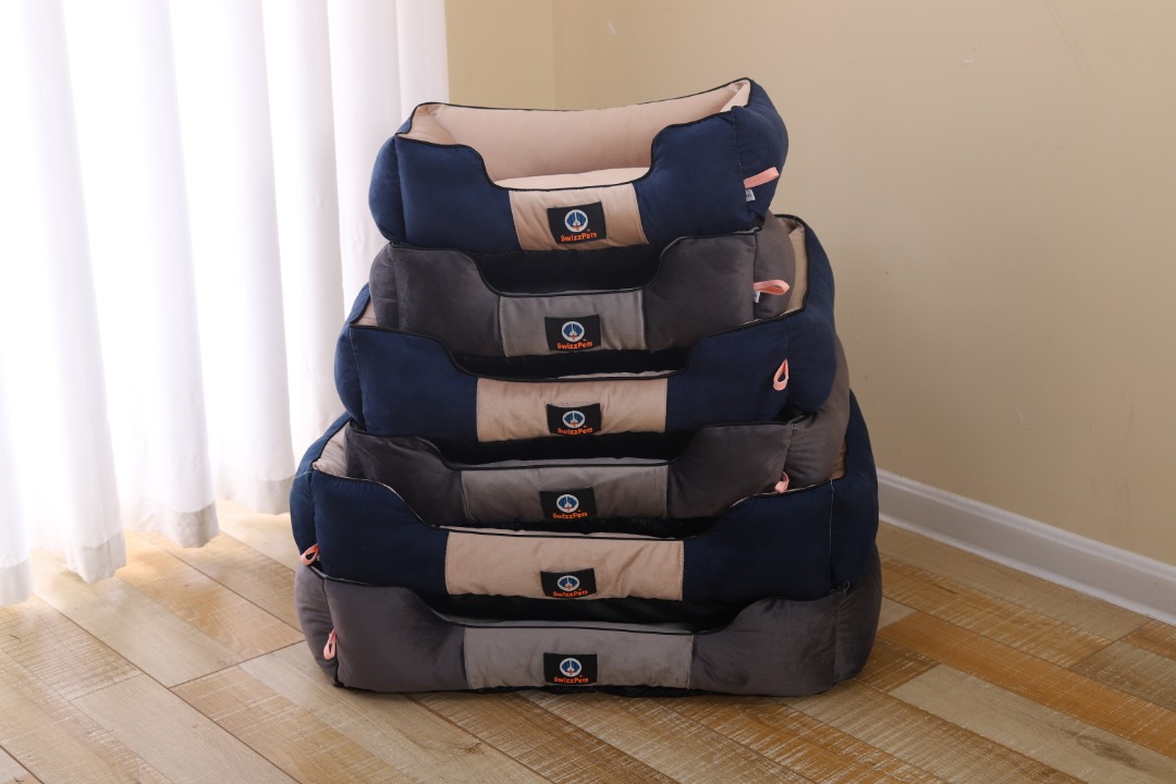 LUXURY VELVET DOG BED WITH EXTRA PADDING AND ZIPPERS(LARGE GREY)