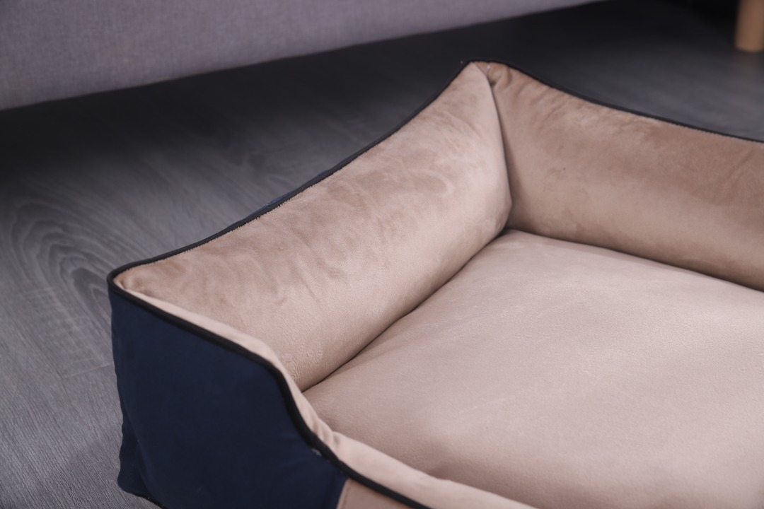 LUXURY VELVET DOG BED WITH EXTRA PADDING AND ZIPPERS(MEDUIM BLUE)