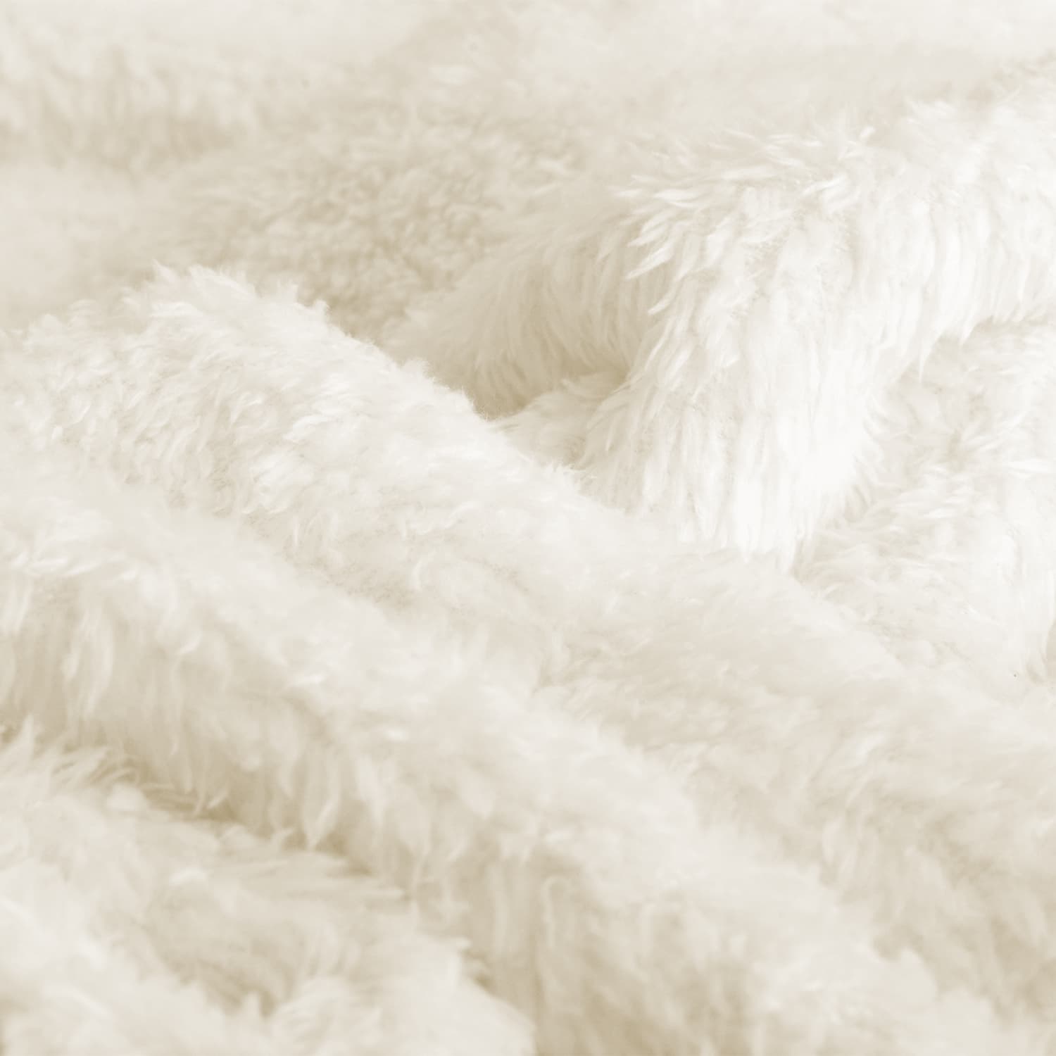 Snug-Rug Pet Blanket Cream