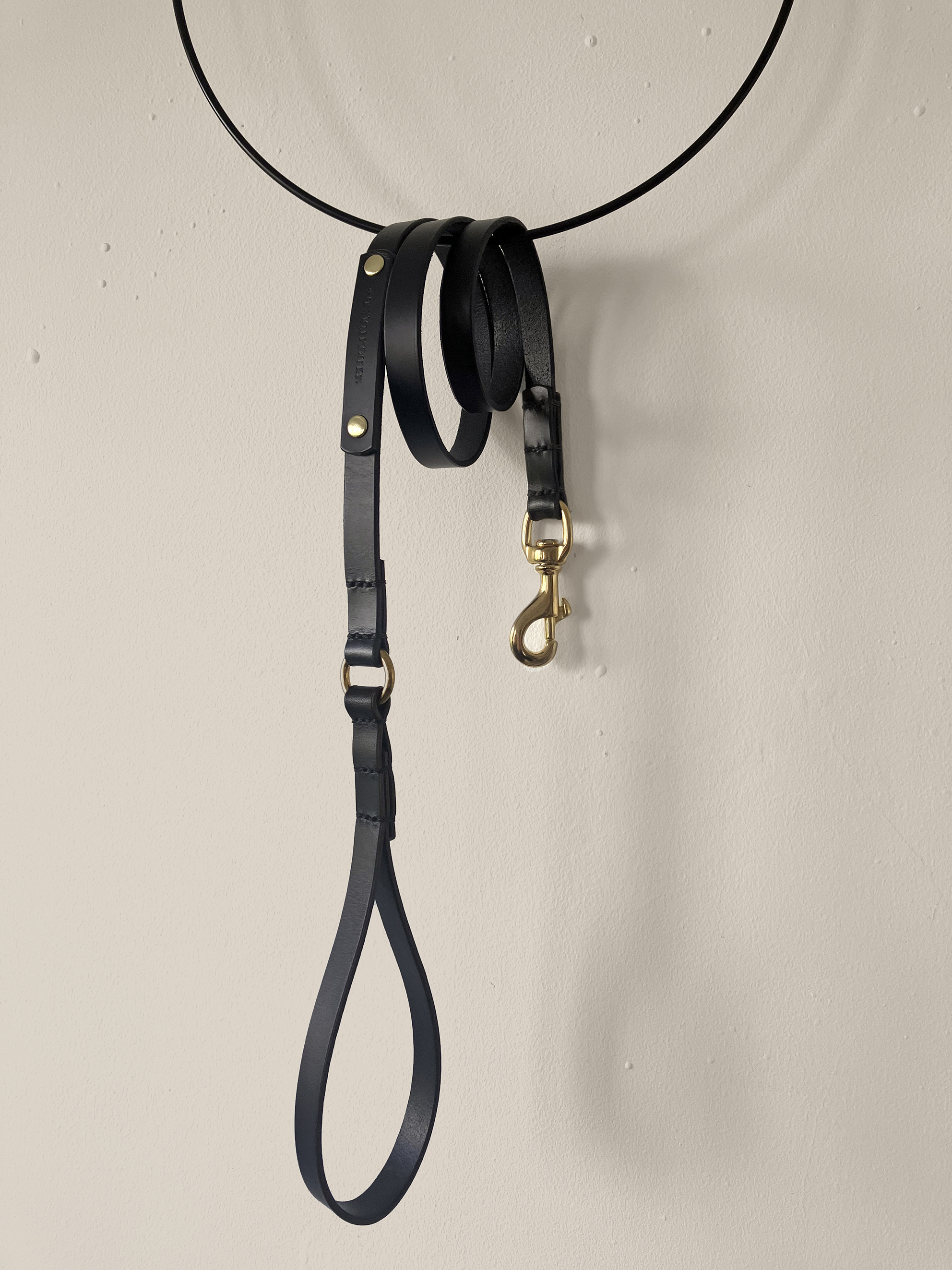Black Leather 'Artisan 03' Dog Lead