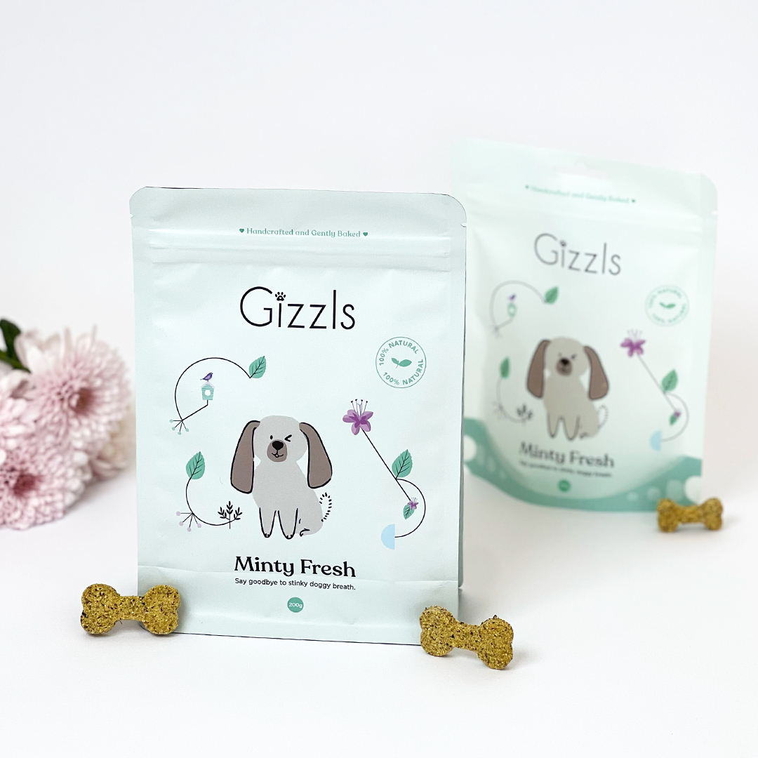 Gizzls Peanut Butter & Mint Dog Treats – 200g
