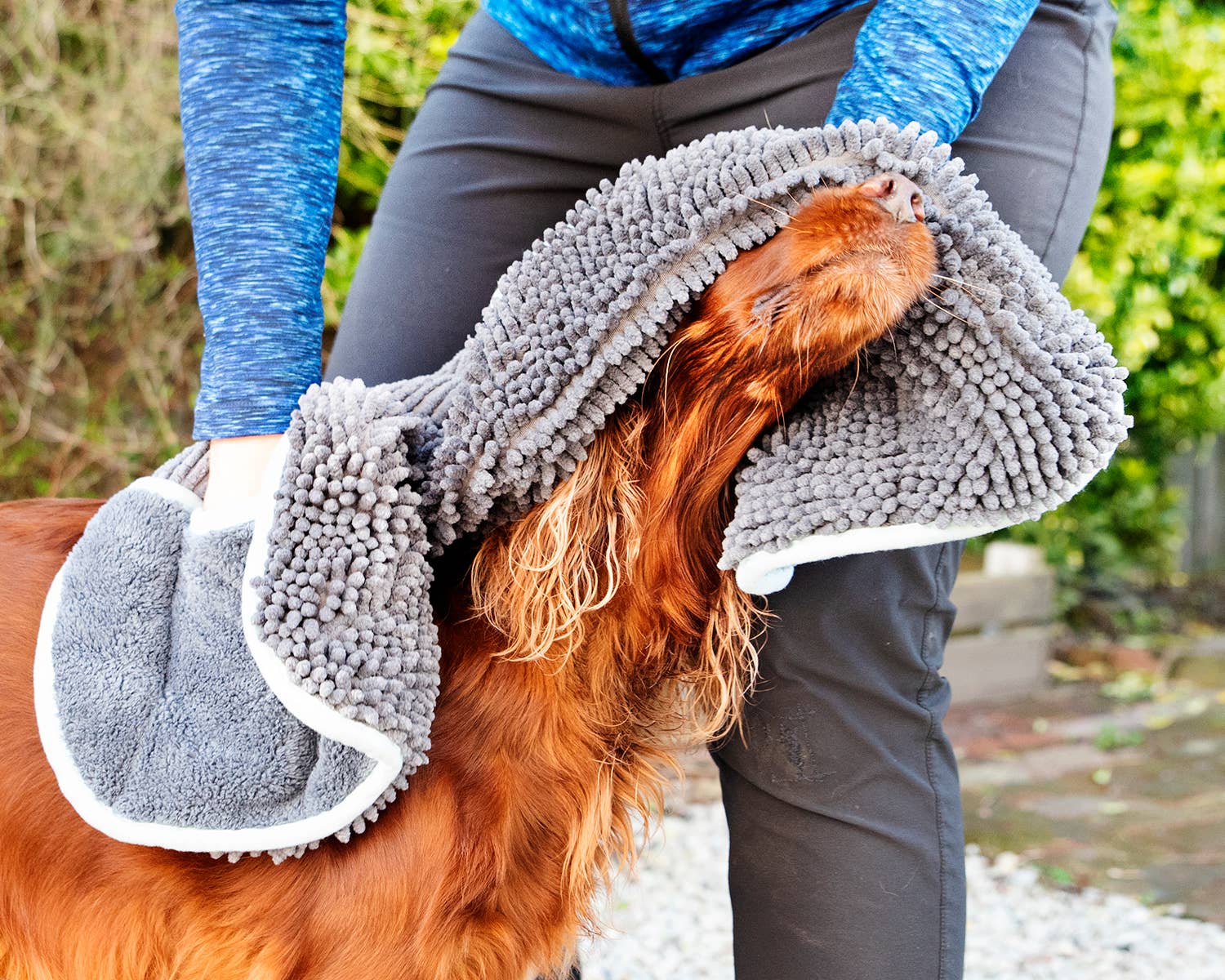 Henry Wag Noodle Glove Dog Drying Towel 80 X 35CM