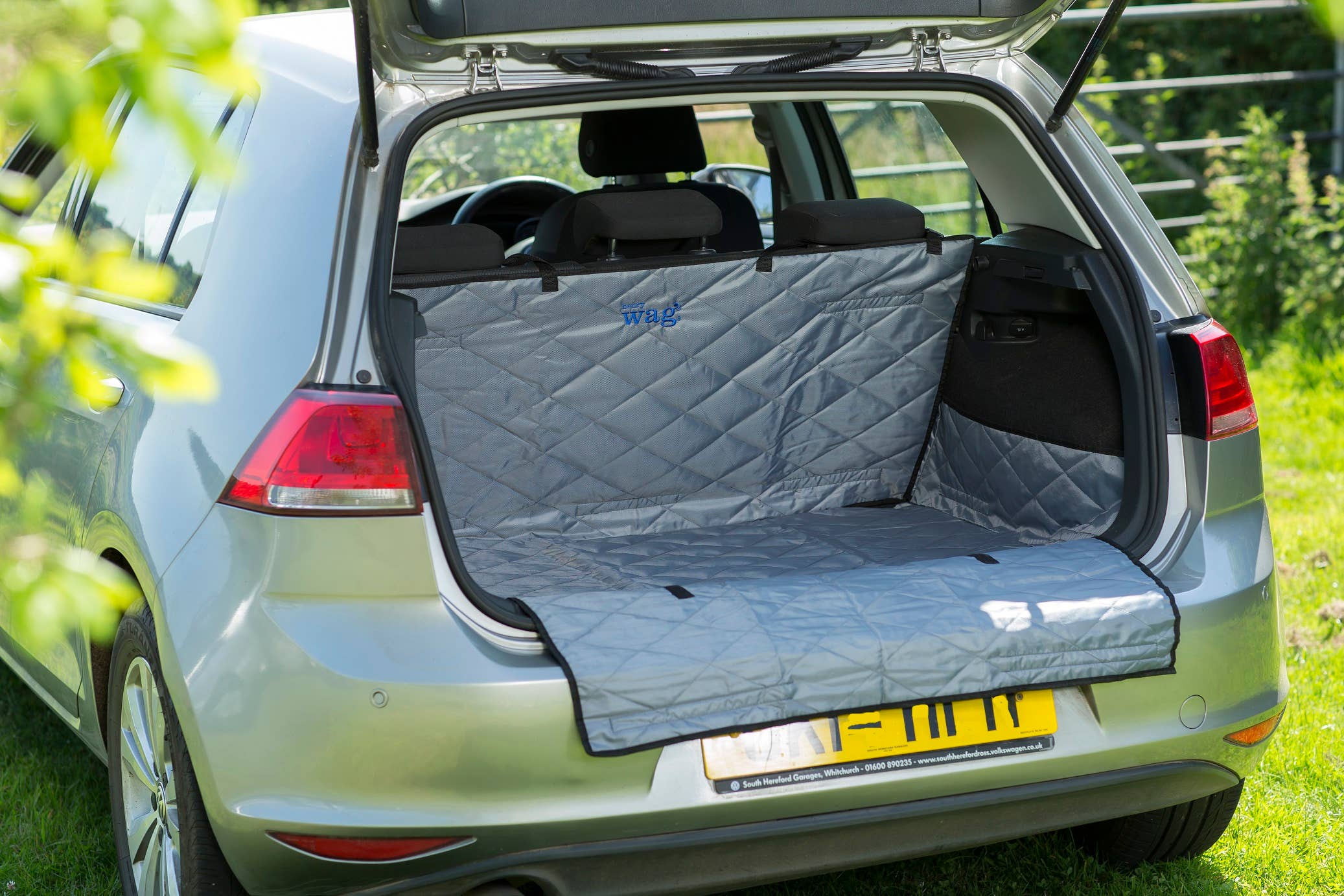 Henry Wag Car Boot & Bumper Protector for Dogs