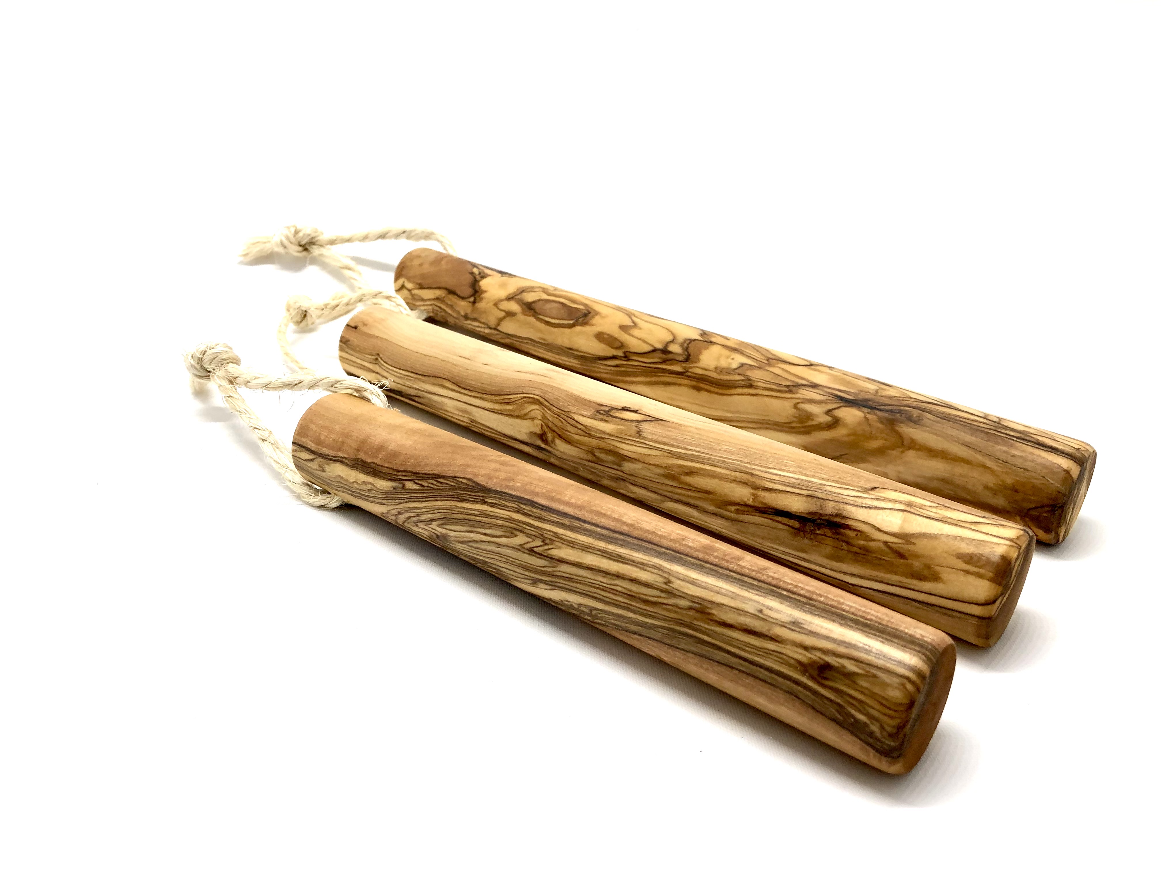 Chewing bone approx. 30 cm WITHOUT sisal ribbon made from olive wood