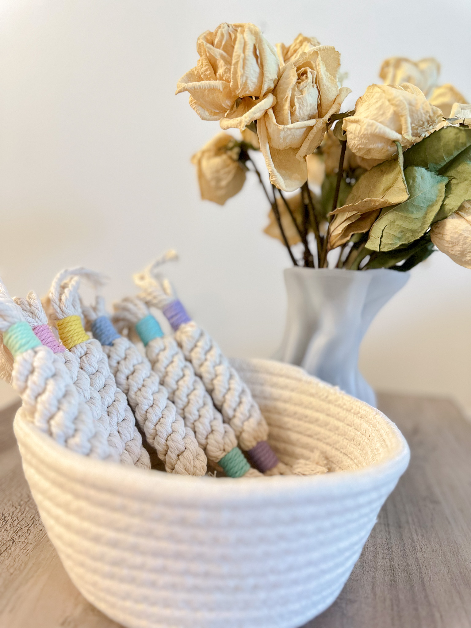 Handmade Sustainable Macrame Candy Dog Rope Toy（ Mustard）