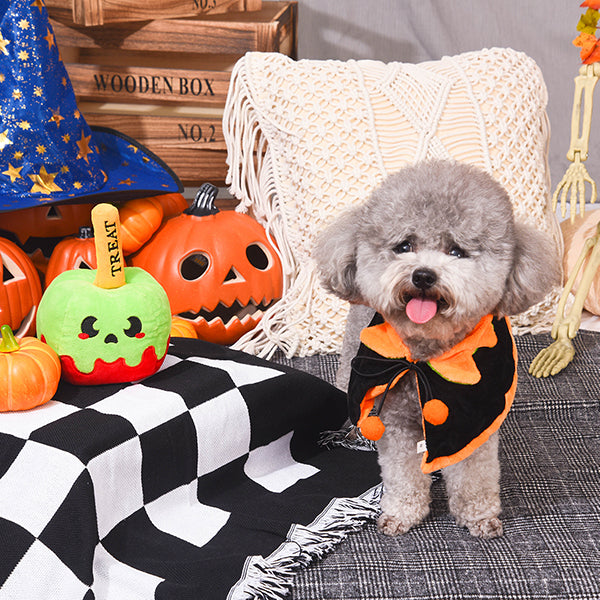 Howloween Night  – Candy Apple