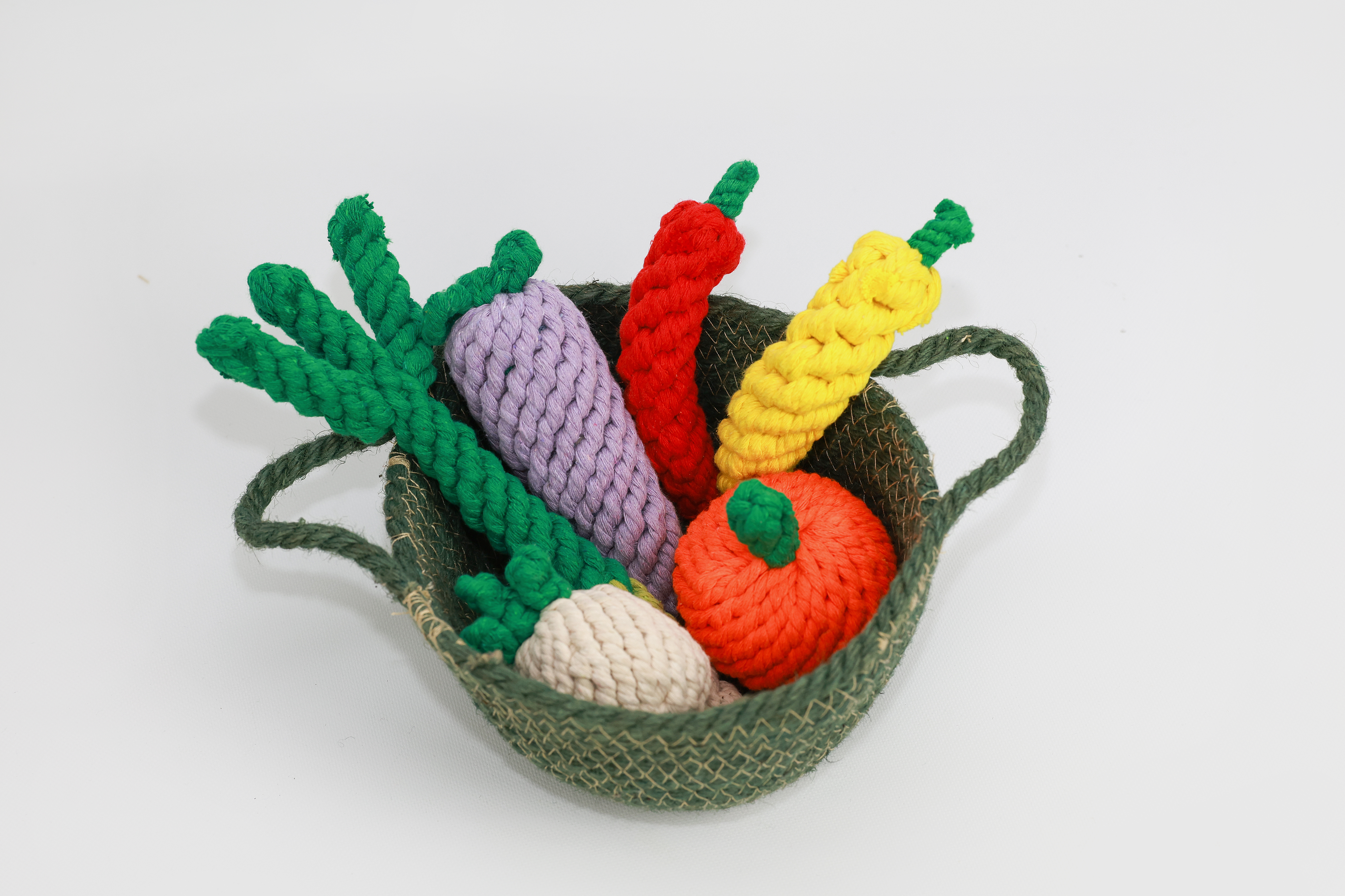 New Design: Knotty Pawz Handmade Green Onion Rope Toy